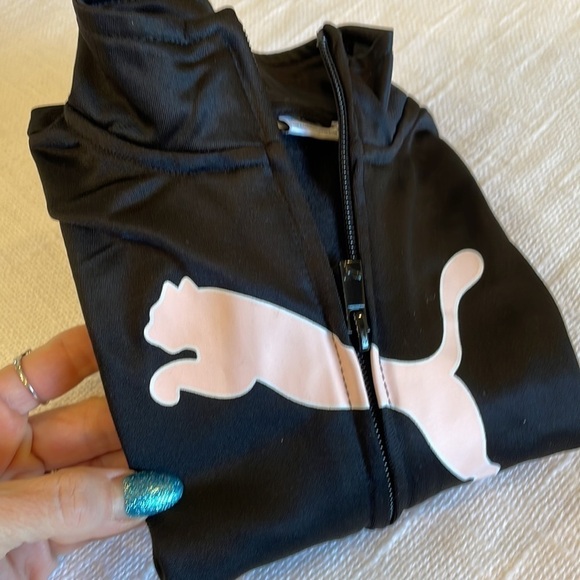 💐5/25 Puma toddler 24 months black pink athletic sweatshirt jacket - Picture 6 of 7